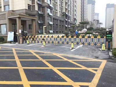 小區(qū)道閘安裝案例
