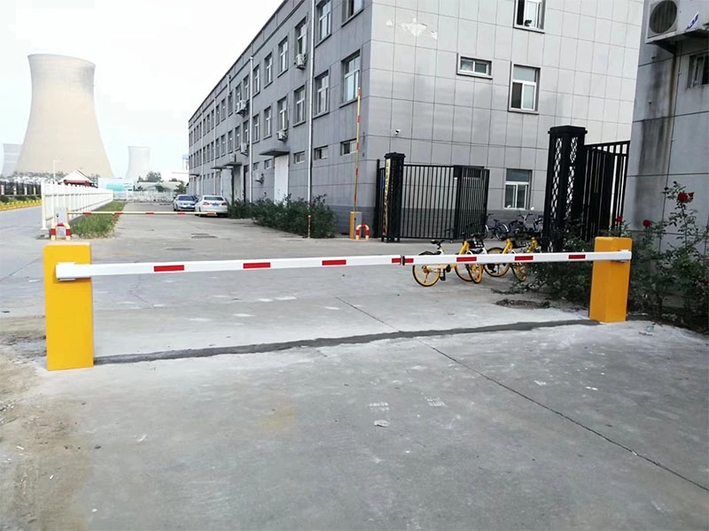 大型企業(yè)道閘安裝