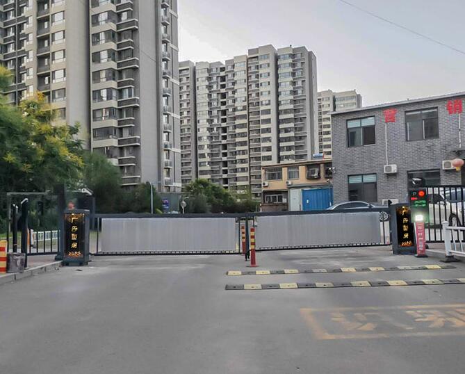 廣告道閘廠家